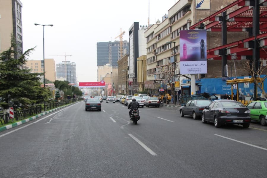 بیلبورد میرداماد (غرب به شرق) بعد از مجتمع تجاری پایتخت